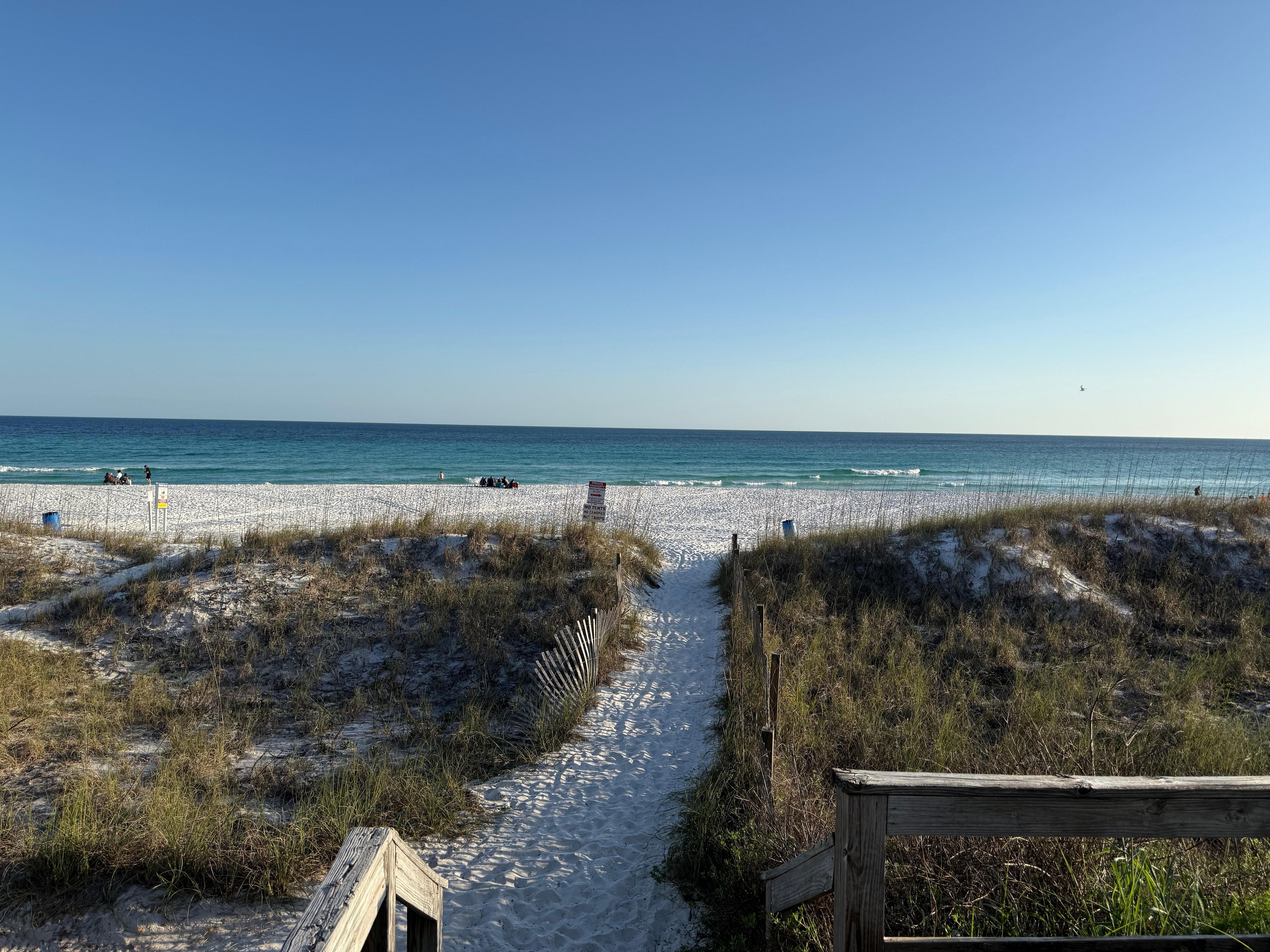 The path to the beach