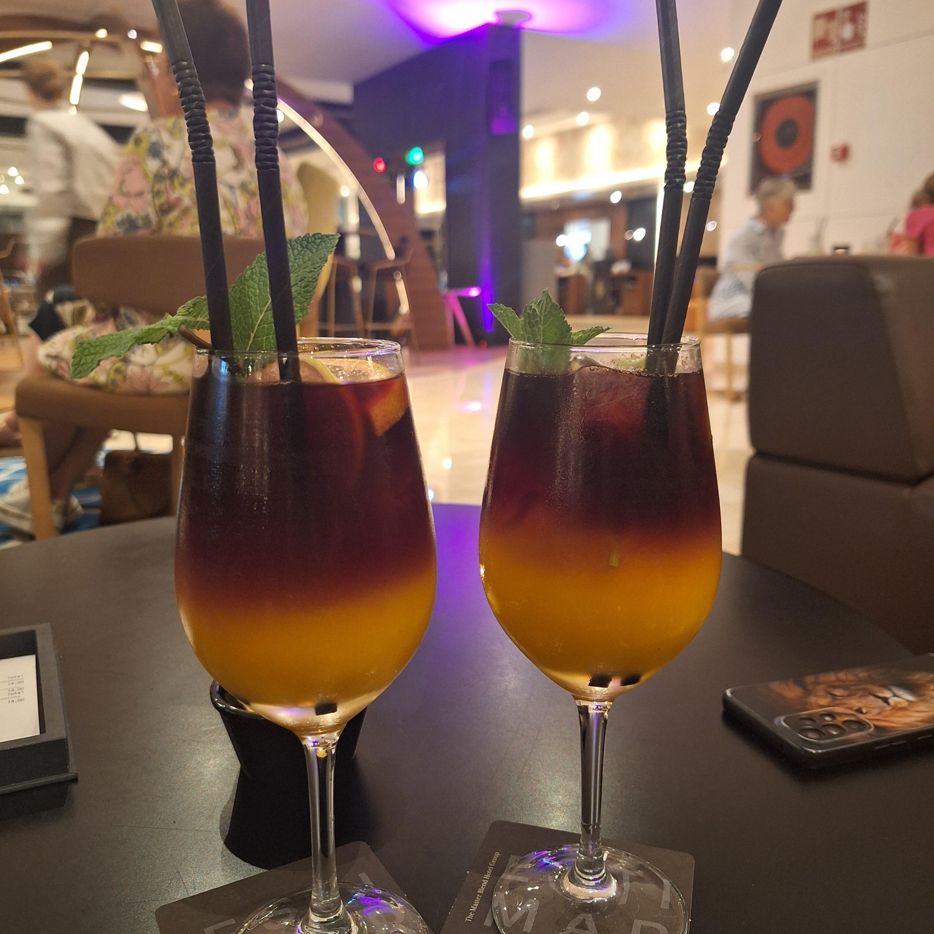 Lekere sangria in het hotel