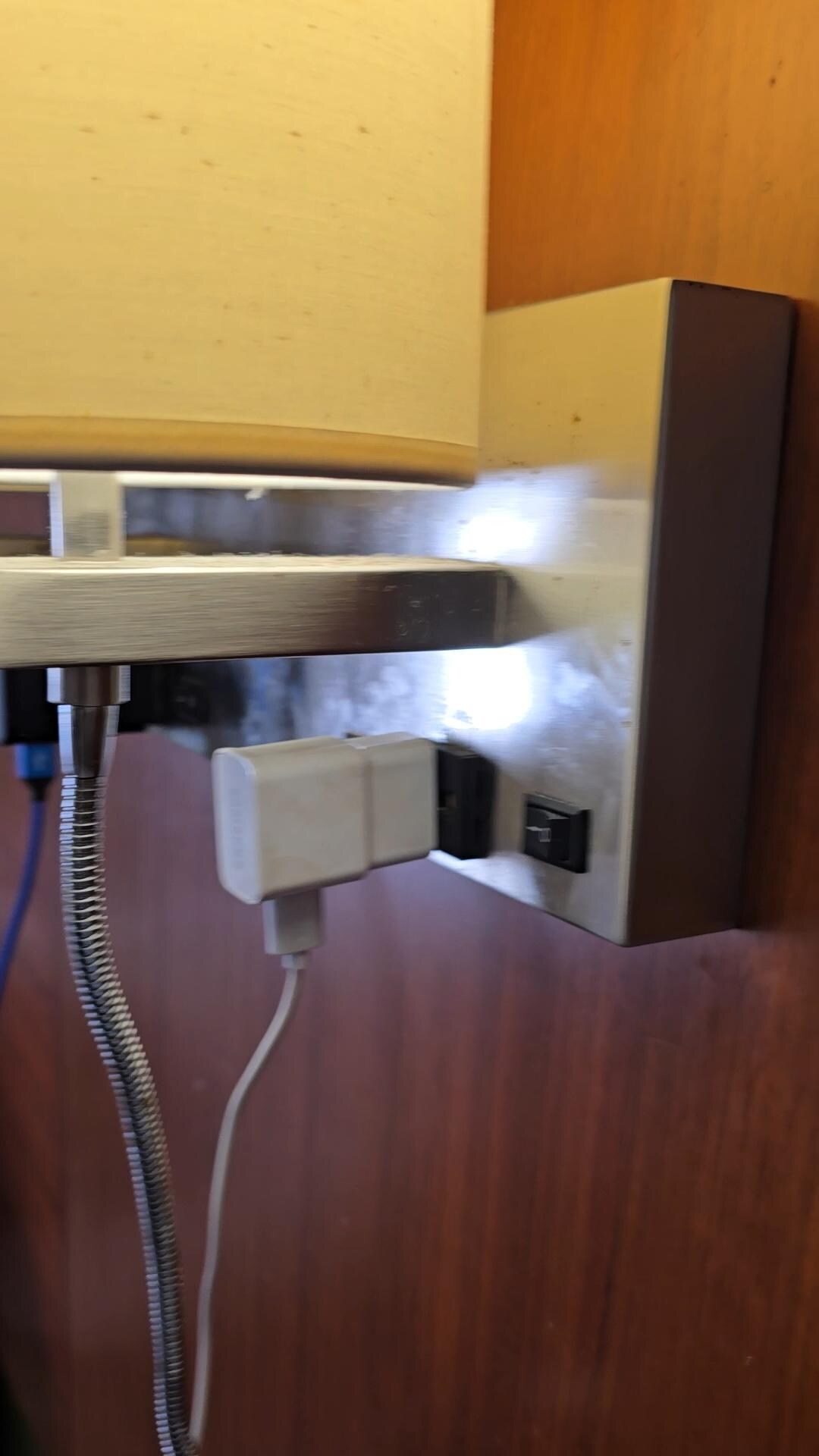 Mold on 2 nd light switch 