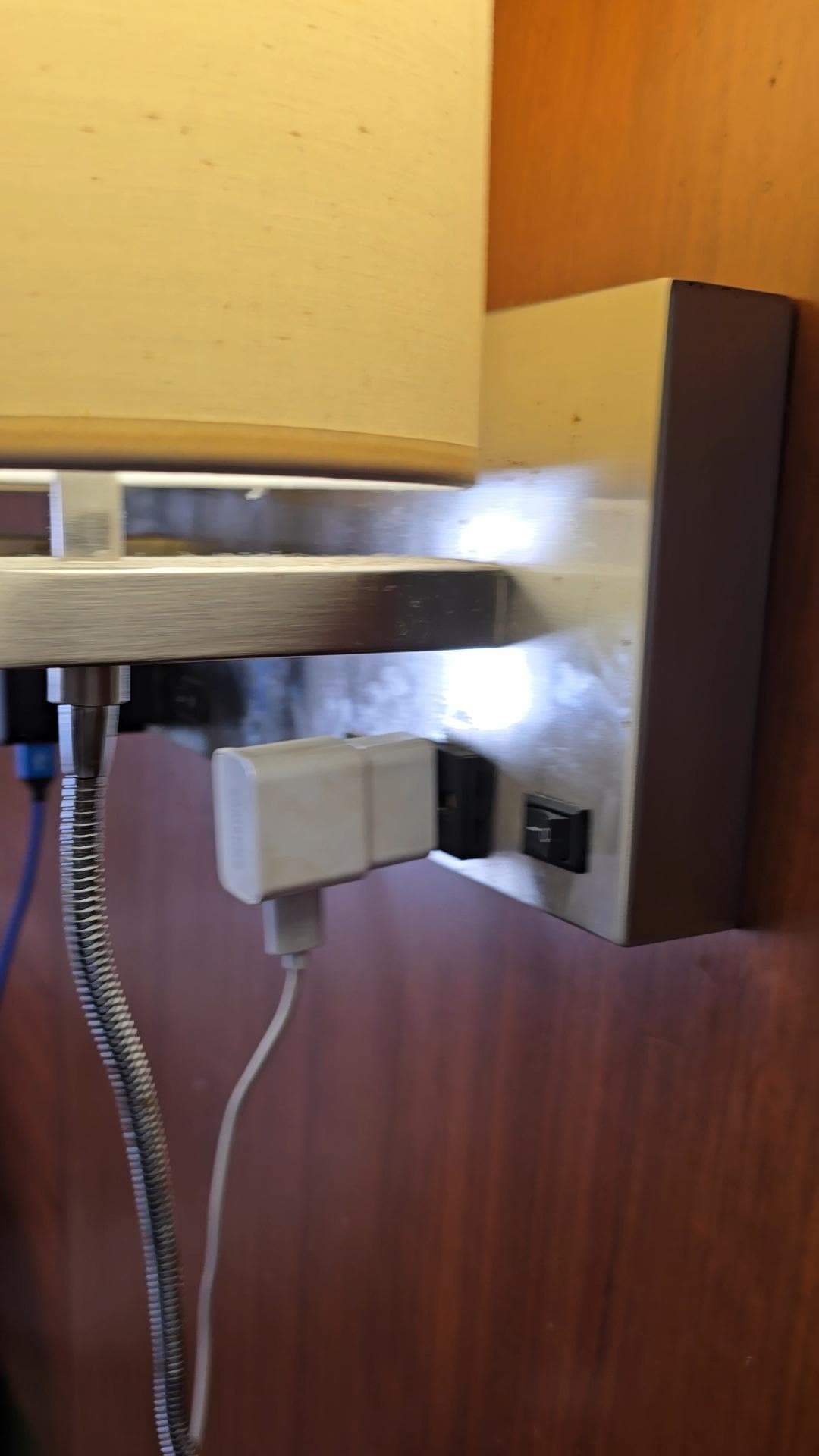 Mold on 2 nd light switch