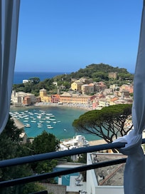 Restaurant view