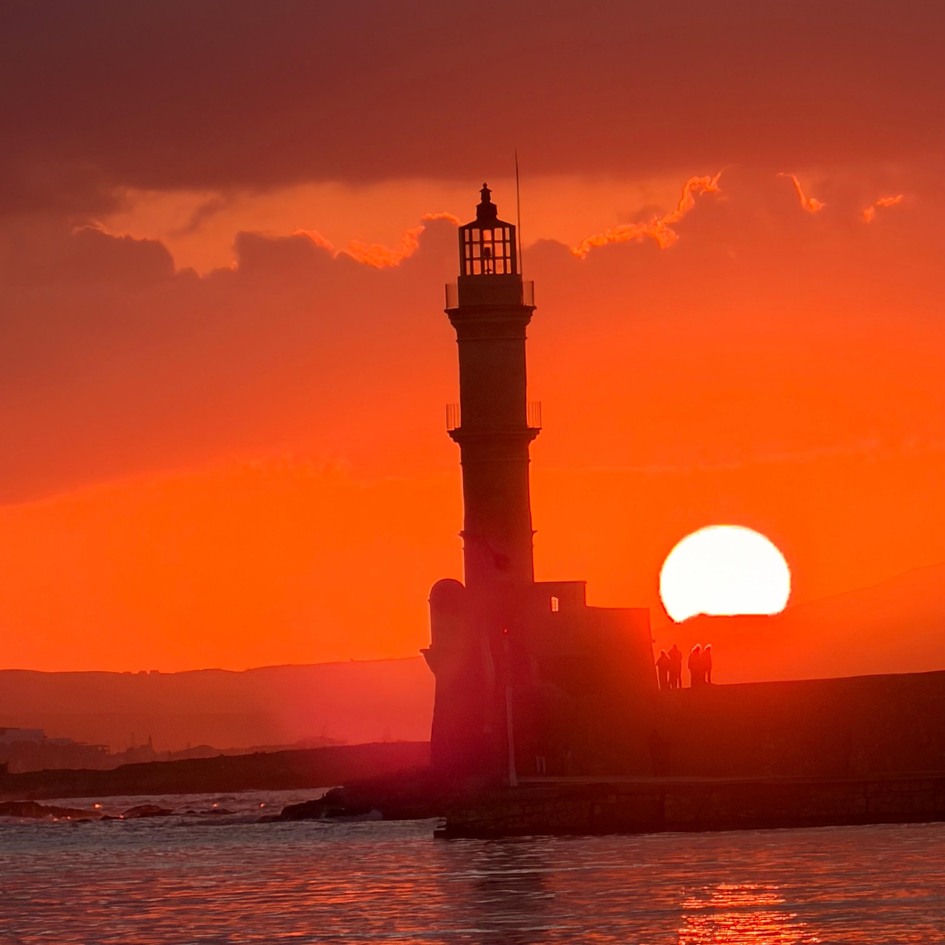 The lighthouse to the harbour of Chania