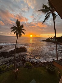 Sunset on the lanai.