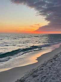 The most beautiful beaches/sunsets in Destin! 🩵