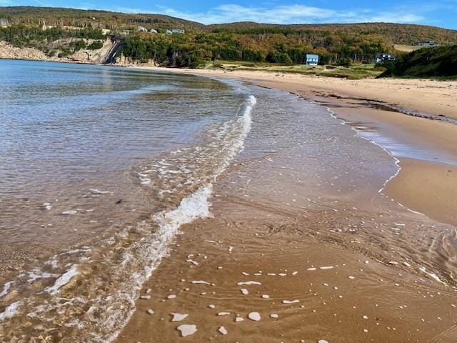 Chimney Corner Beach