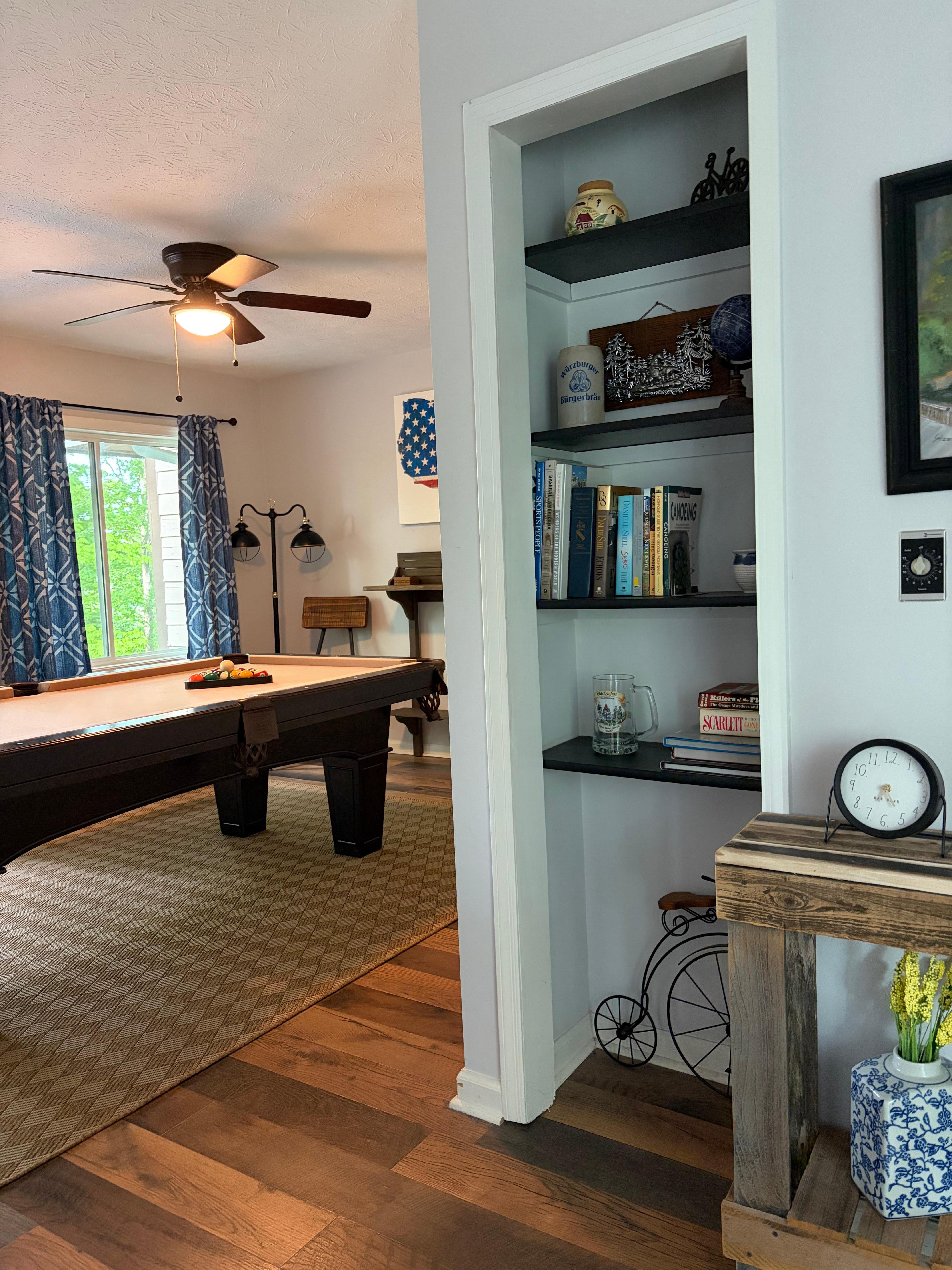 Pool room