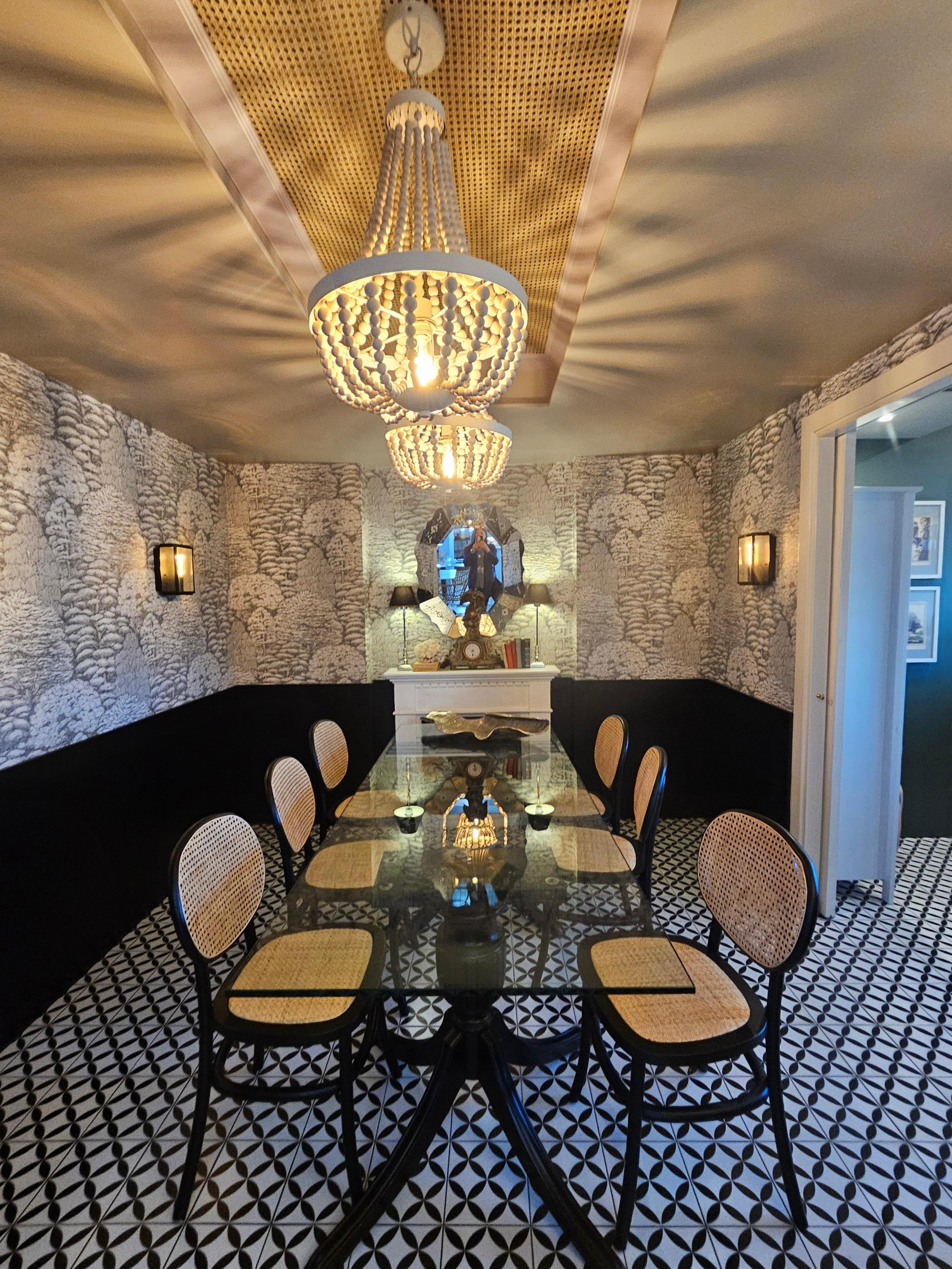 Dining room for breakfast 