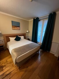 ベッドの硬さなどもよかった