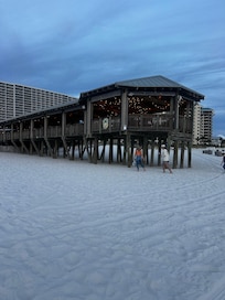 Eat and enjoy the beach