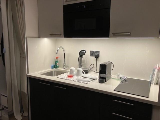 Kitchen area