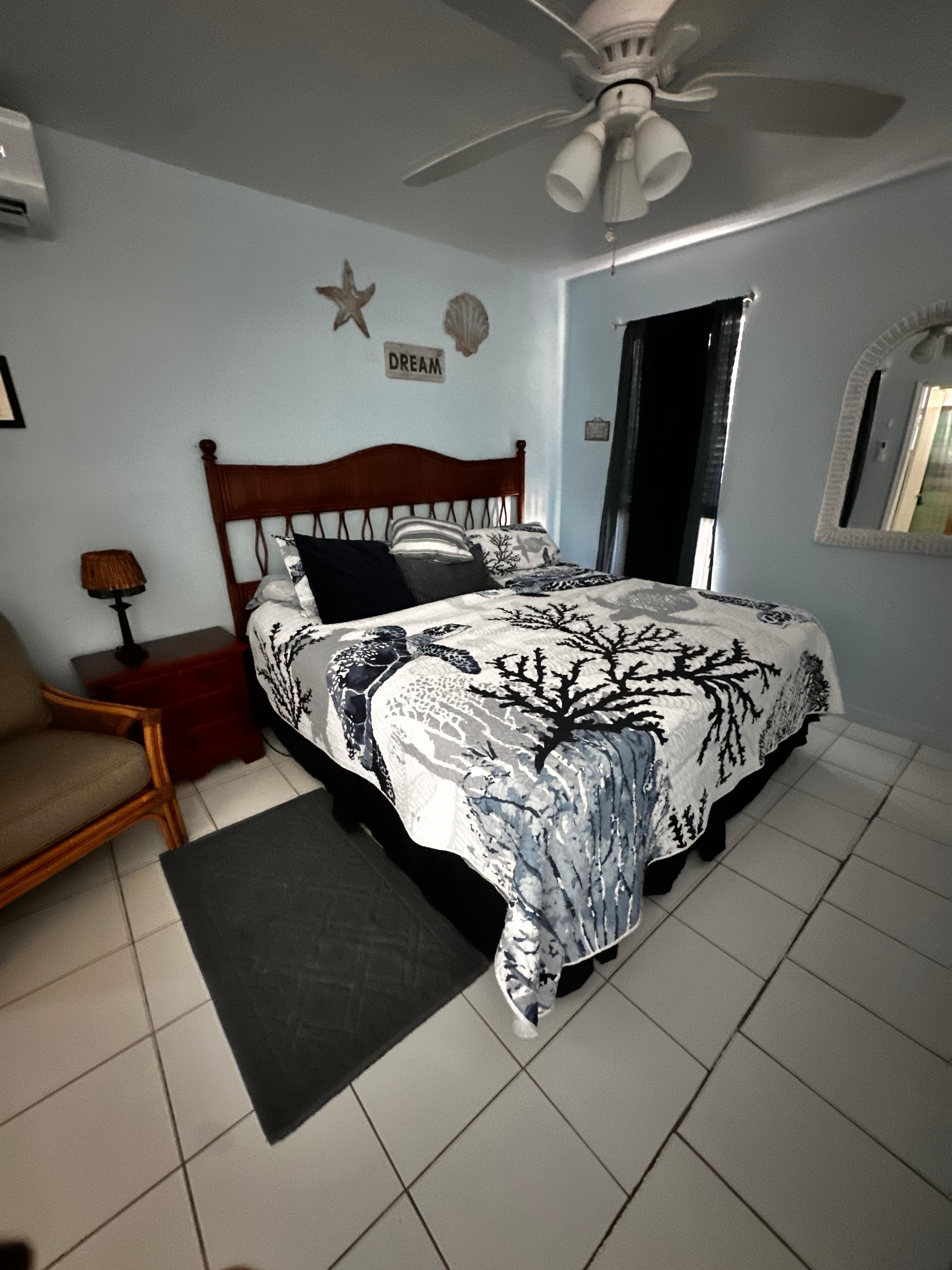 Cody bed I slept like an angel and you can hear the waves