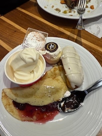Breakfast was rush , staff saw people waiting in coffee and they took the sugar away , like let’s us finish,