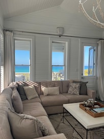 Great for hanging and watching the Masters!