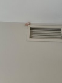 The bandage on the vent moving around was a lovely addition.