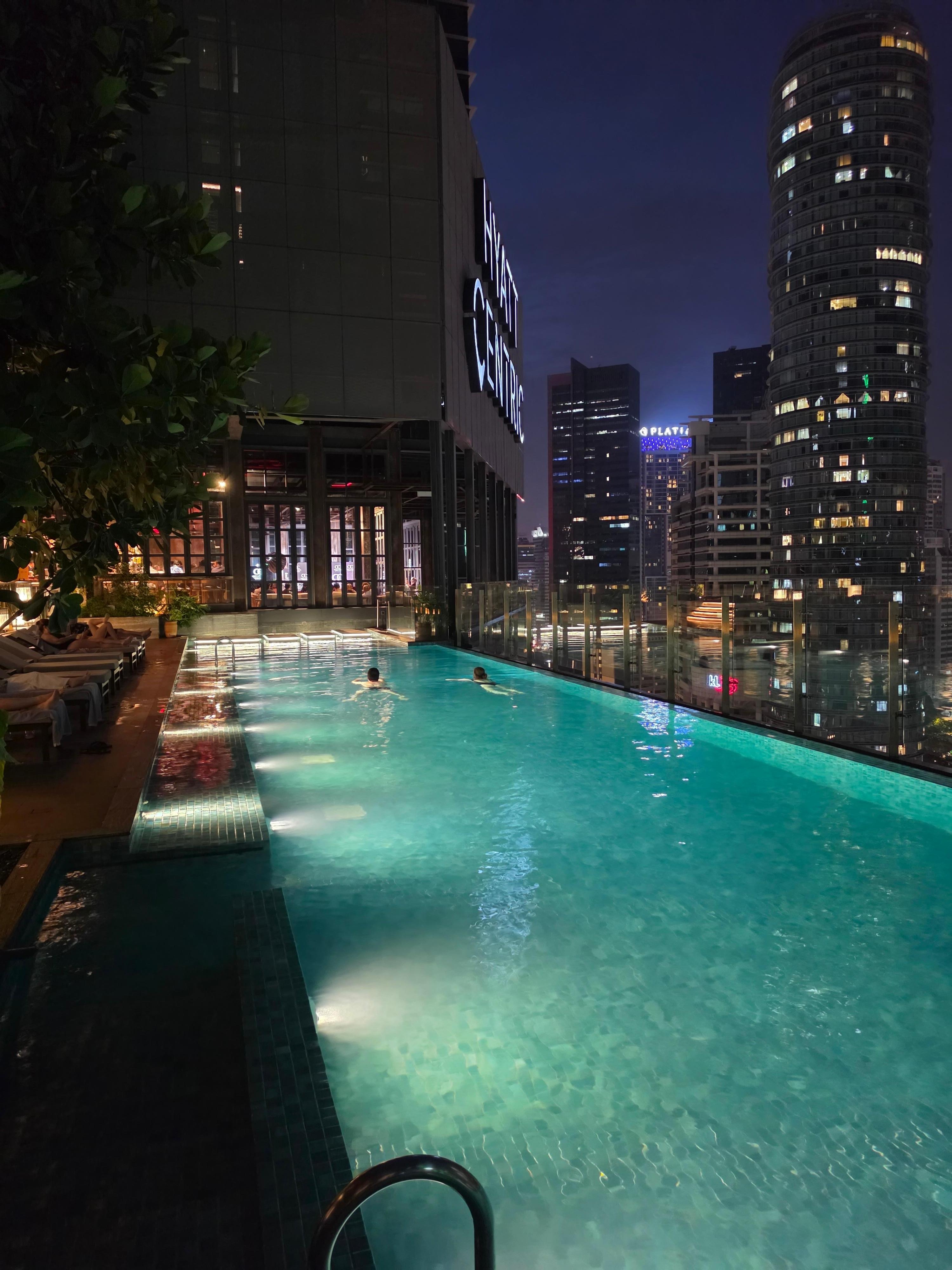 Pool at night 