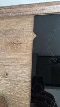 Broken glass of range top (hob)