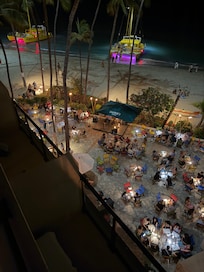 Music every day and night at Duke’s. View from 2nd story ocean front room.