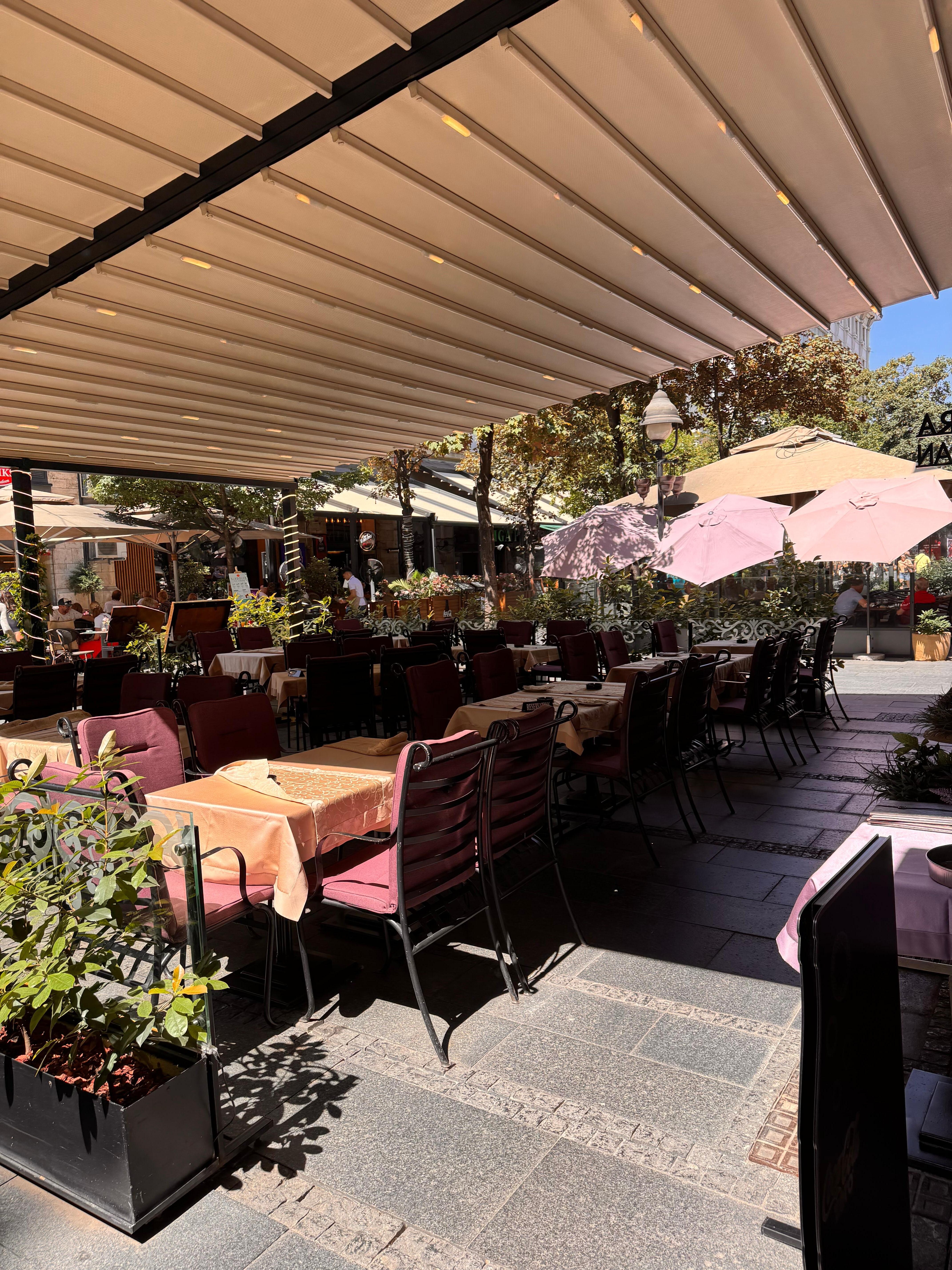 Hotel restaurant outside seating