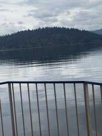 Cruise on the lake…