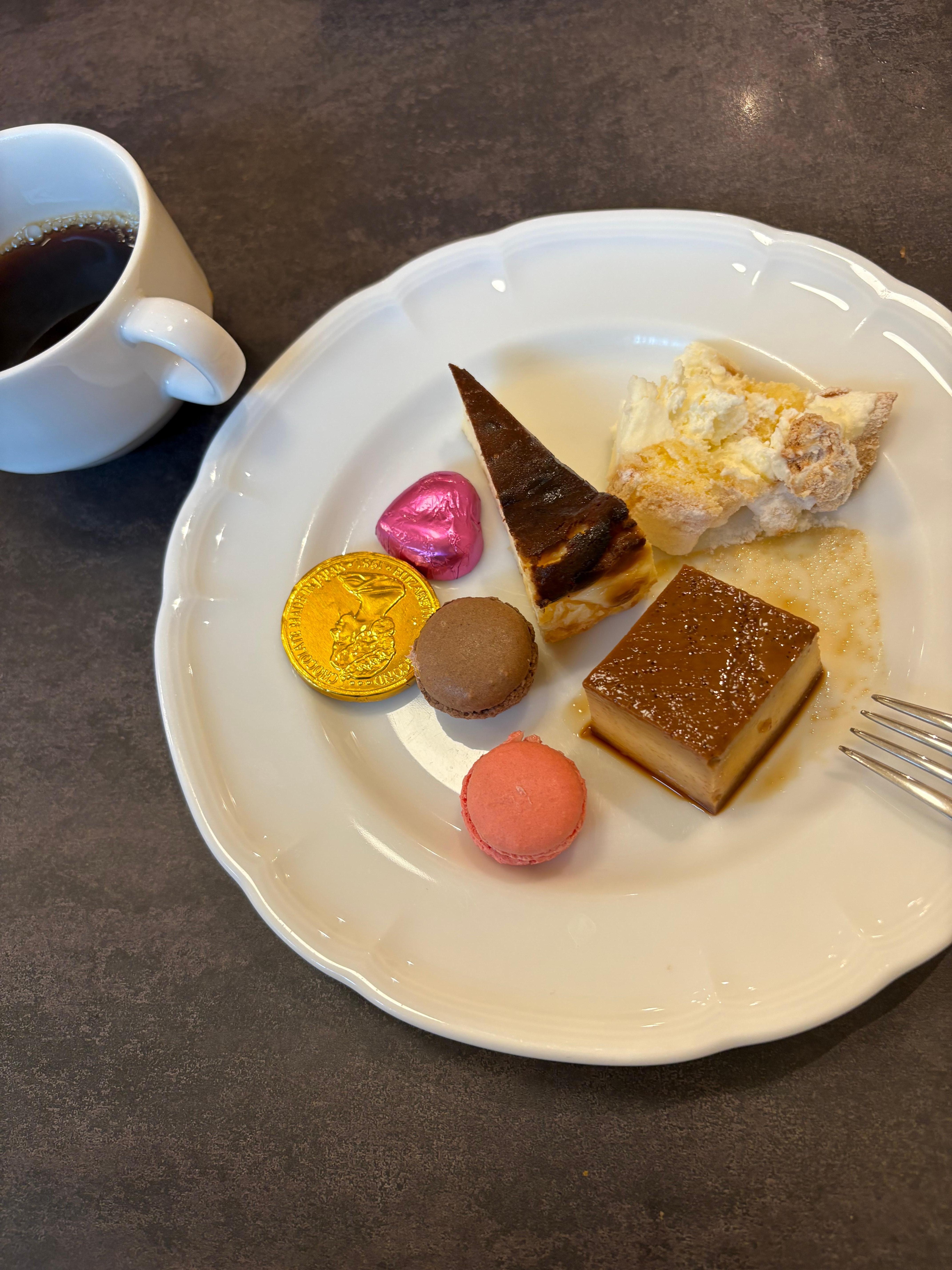 デザートも充実しています！
お菓子もあります！