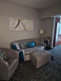 Sitting area with bigger screen Tv