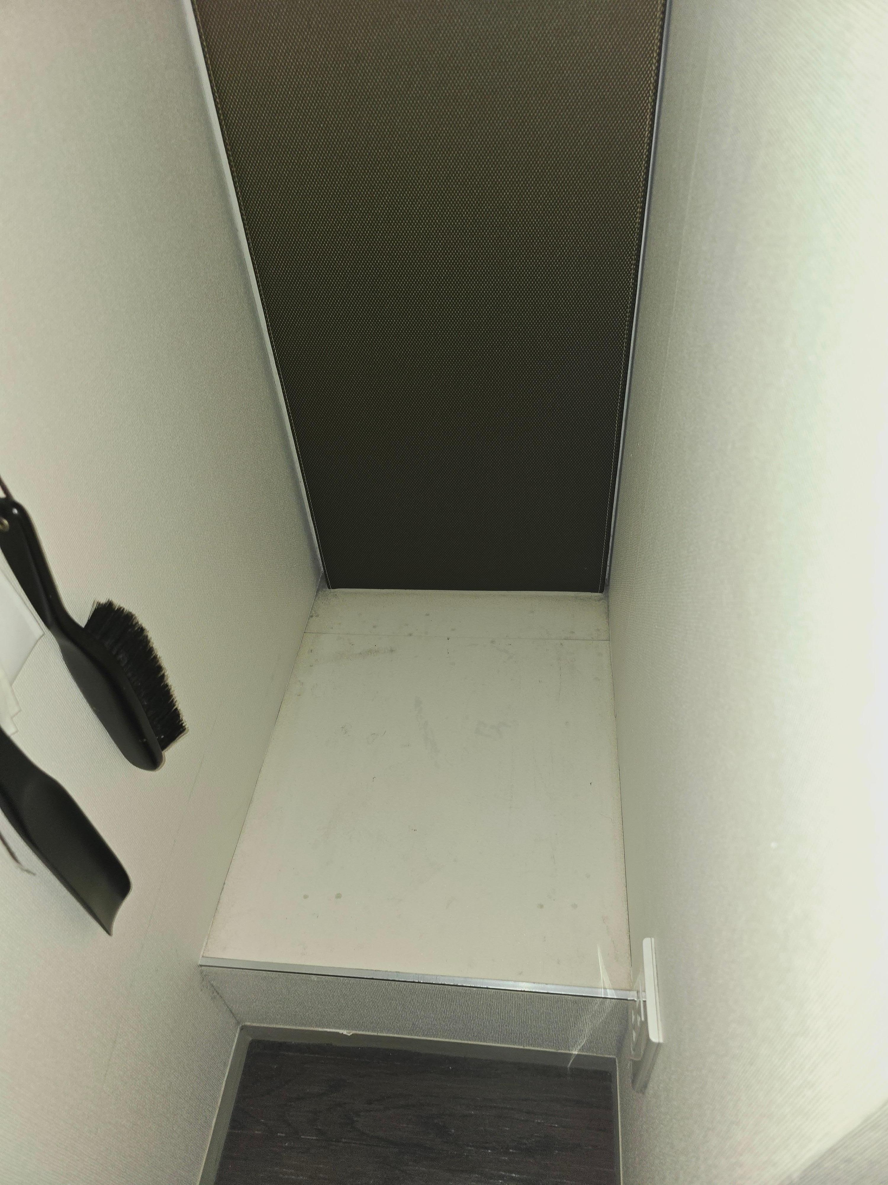 Dust in closets