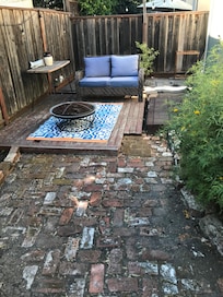 Backyard hideaway