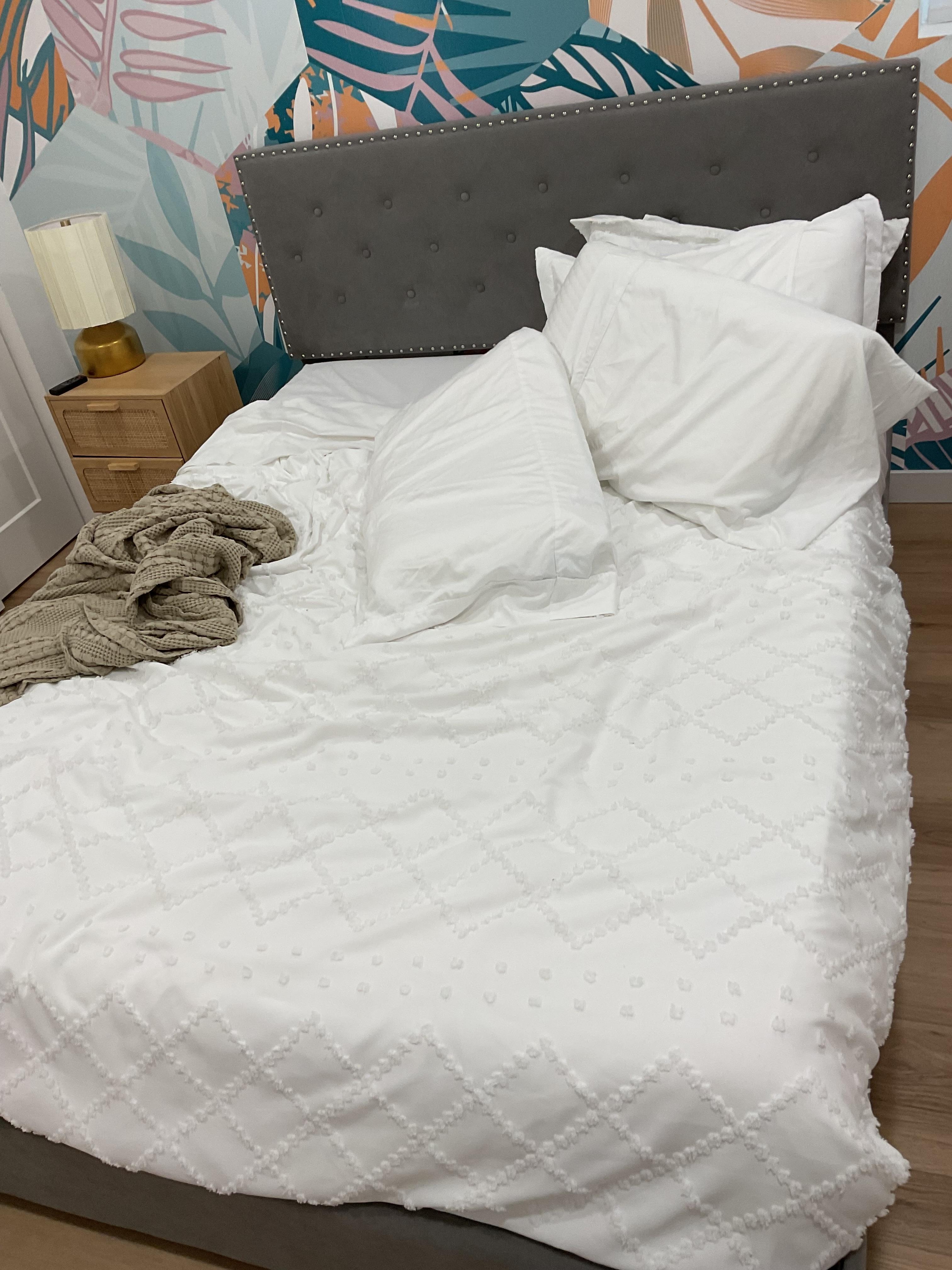 Bed was not clean. No sheets to be found. A clean comforter was found. House had not been cleaned. Wasn’t cleaned until next day at 3:30 pm