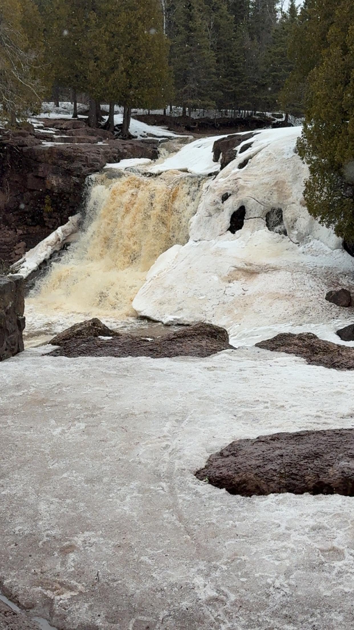 Gooseberry Falls
04.11.26