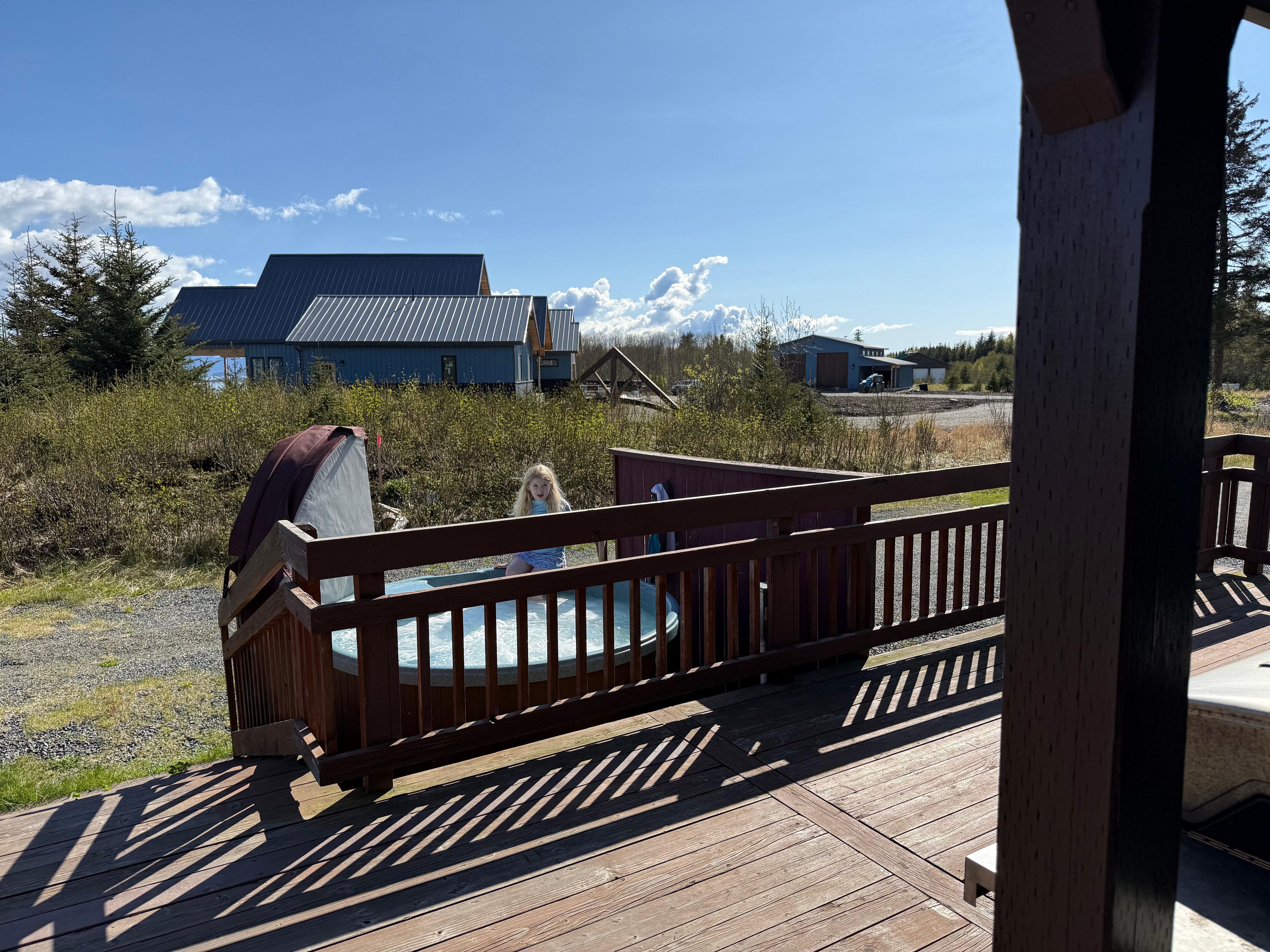 Hot tub 