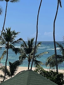 Eso fue en Costa Caribe beach resort.