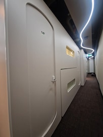 Hubben, över och undervåning