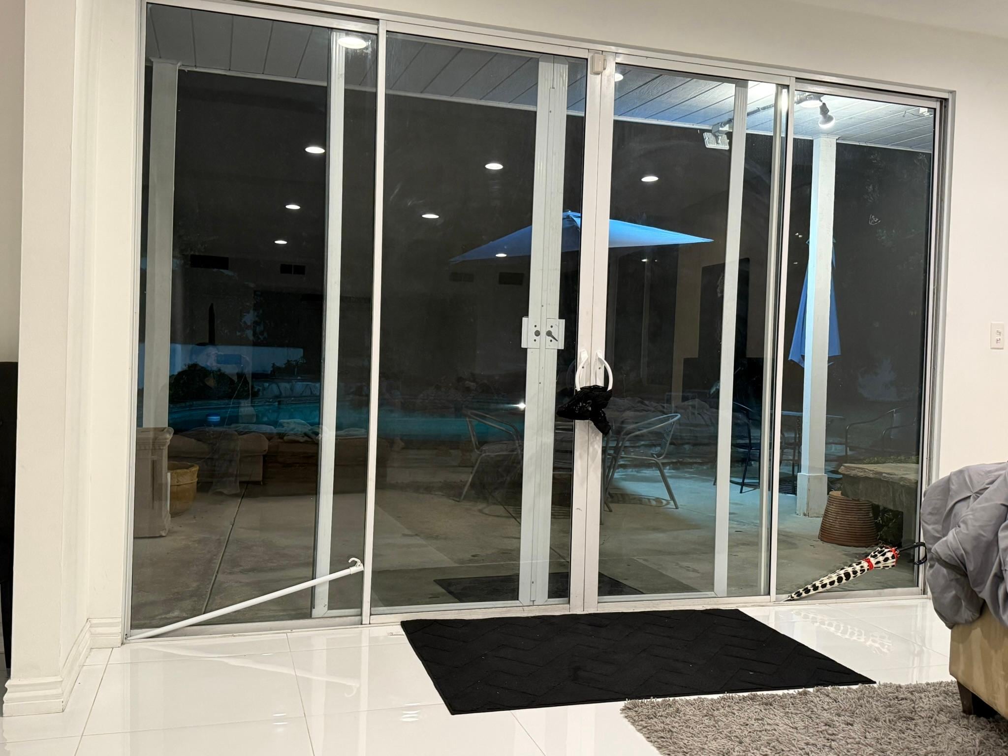 Unlockable back door