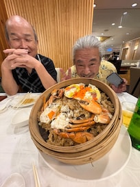 三越のカニおこわ