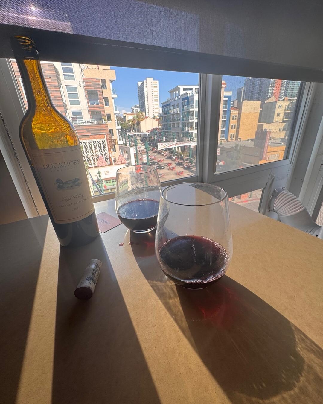 Wonderful to sit in the room a have  a glass of wine 🍷 