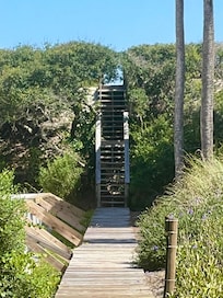 Boardwalk and steps at beach access