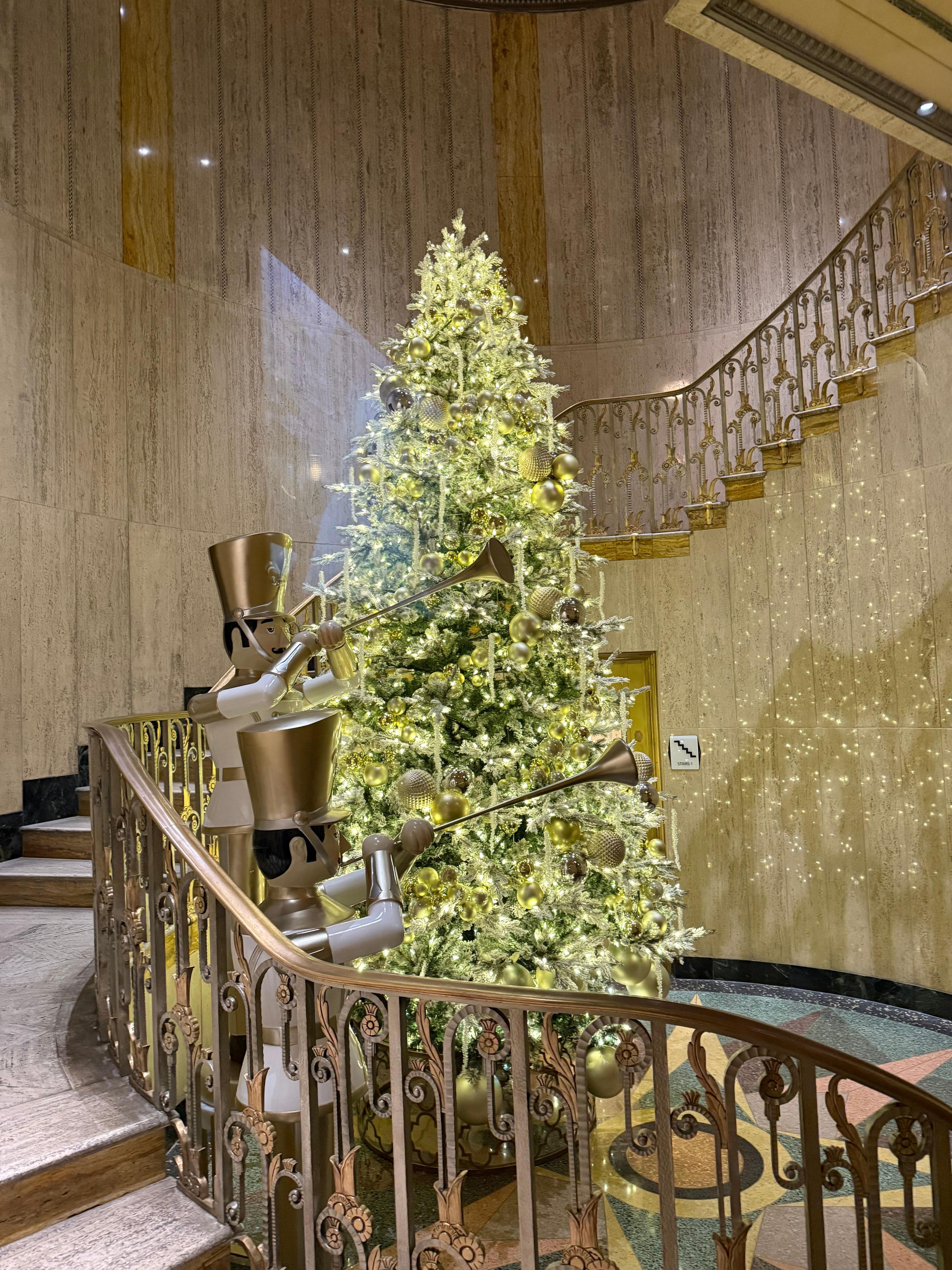 Beautiful Christmas Tree 