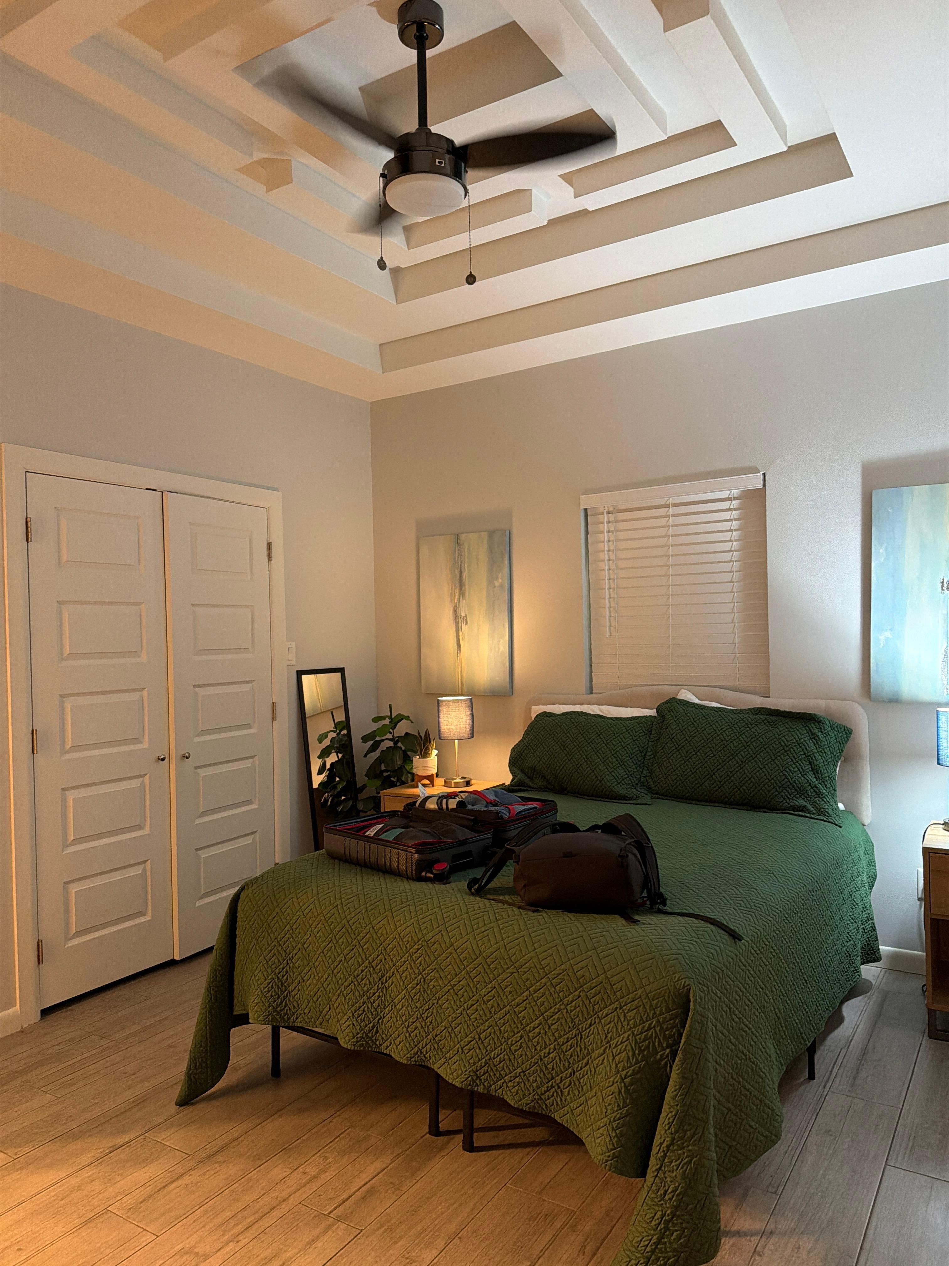 Room bedroom with en-suite bathroom. 