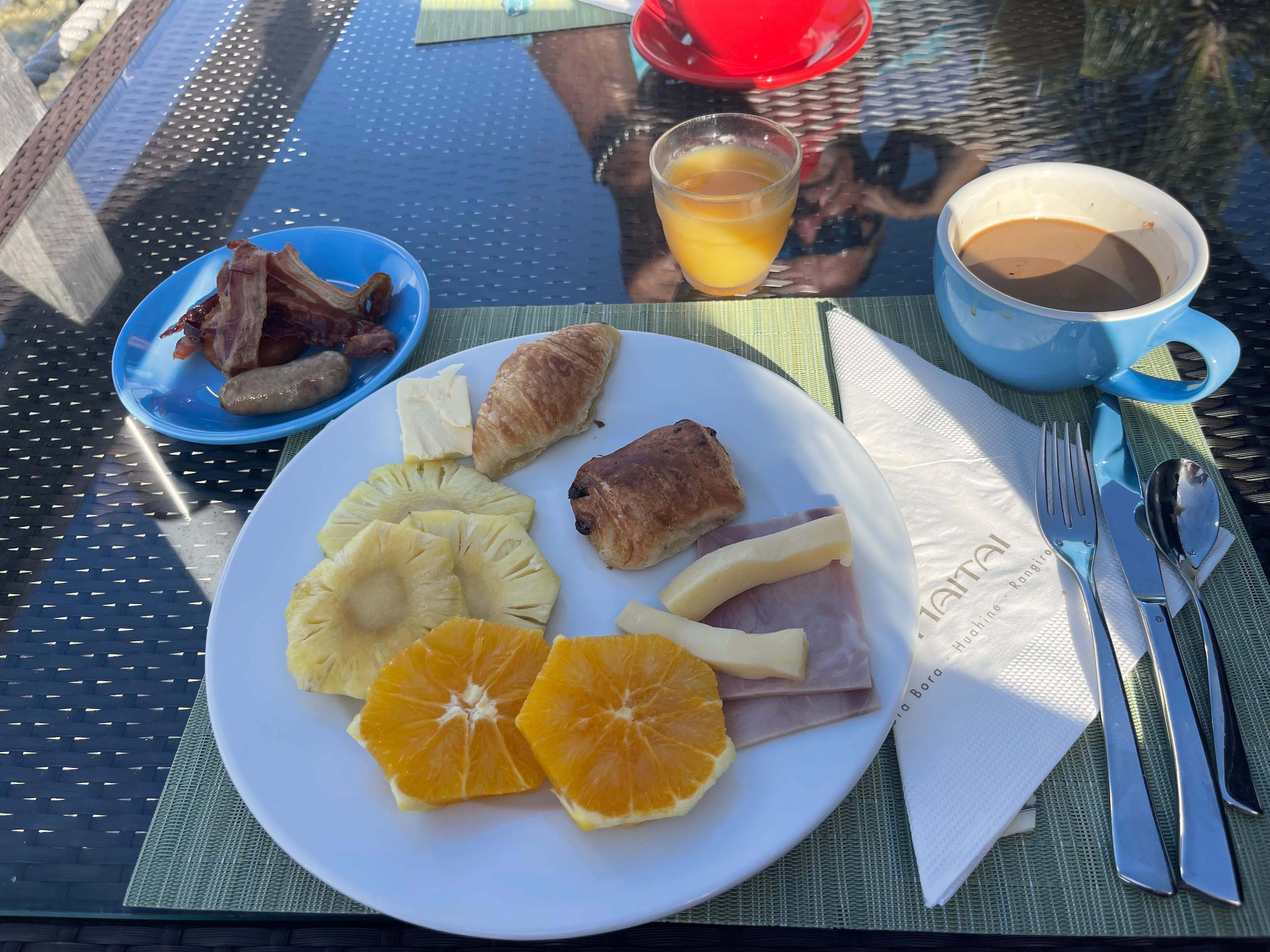 Breakfast 