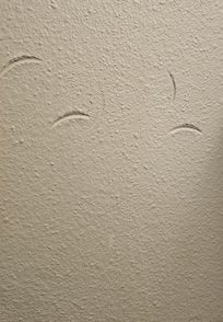 Wall marks