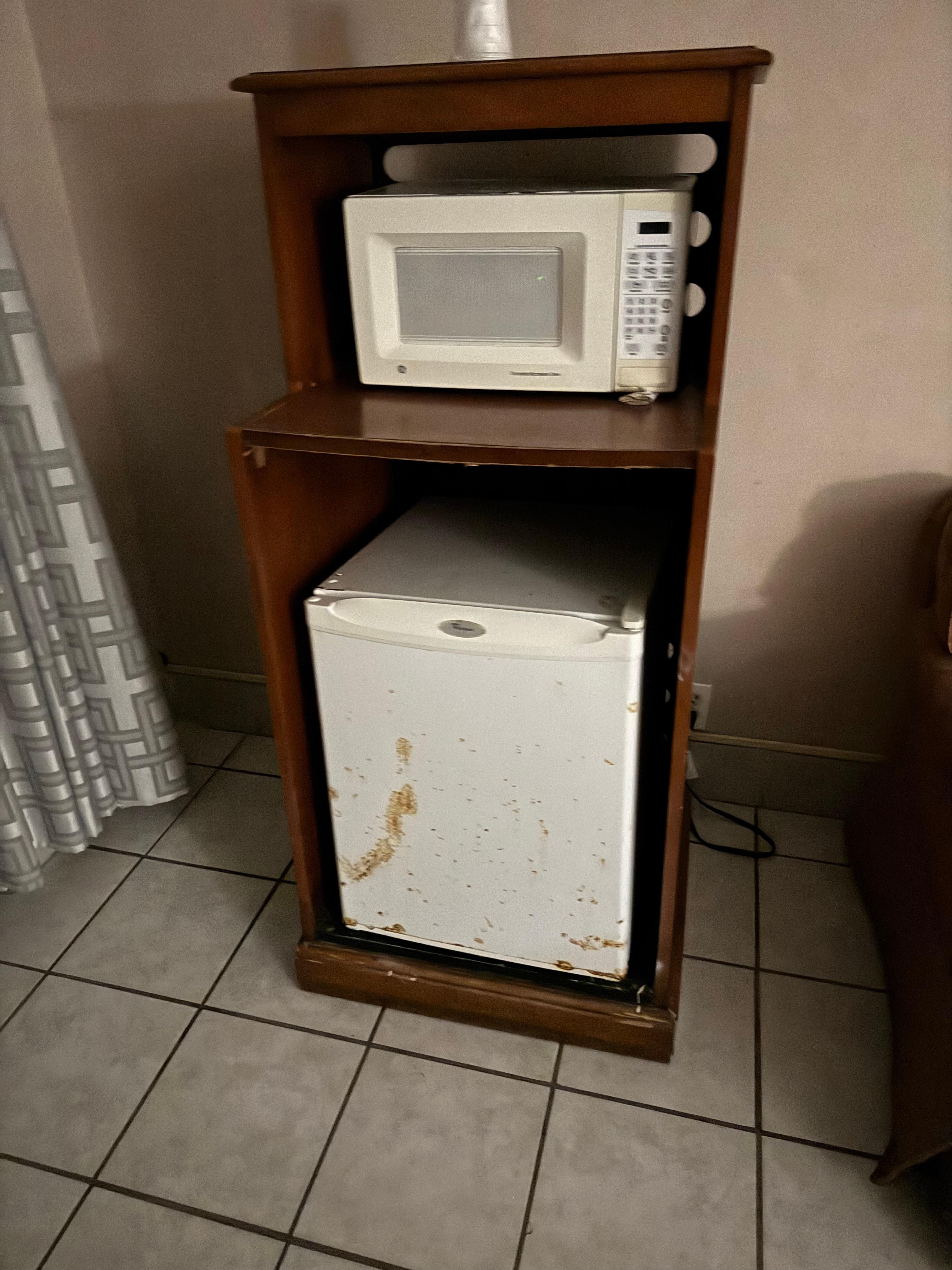 “Amenities” which are clearly not maintained