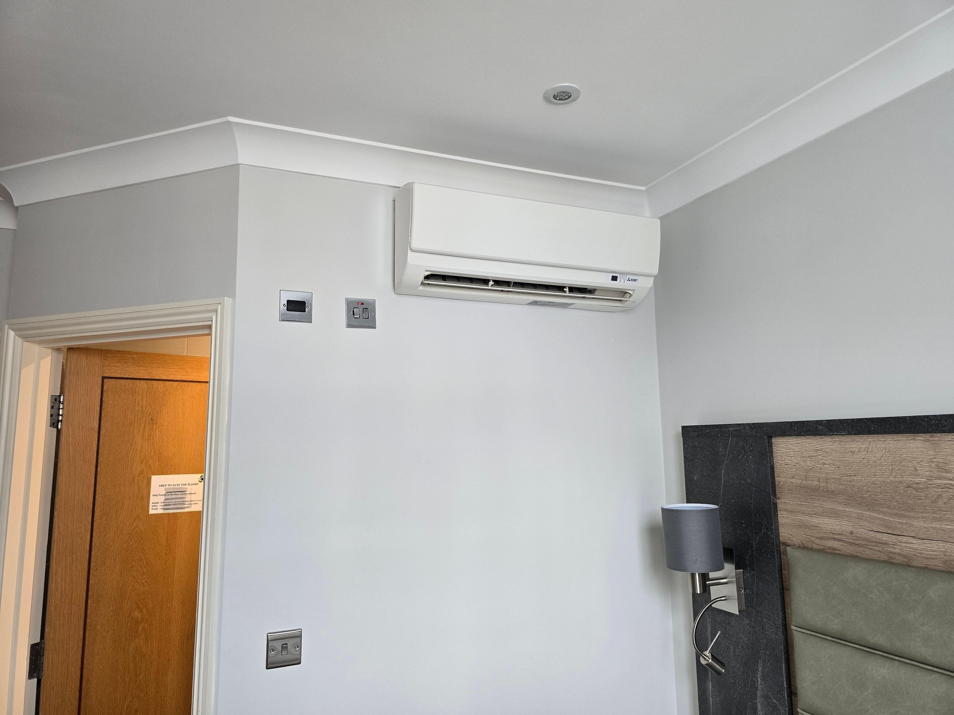 Air conditioning 