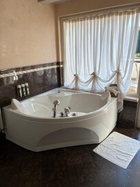 Our Giant jacuzzi