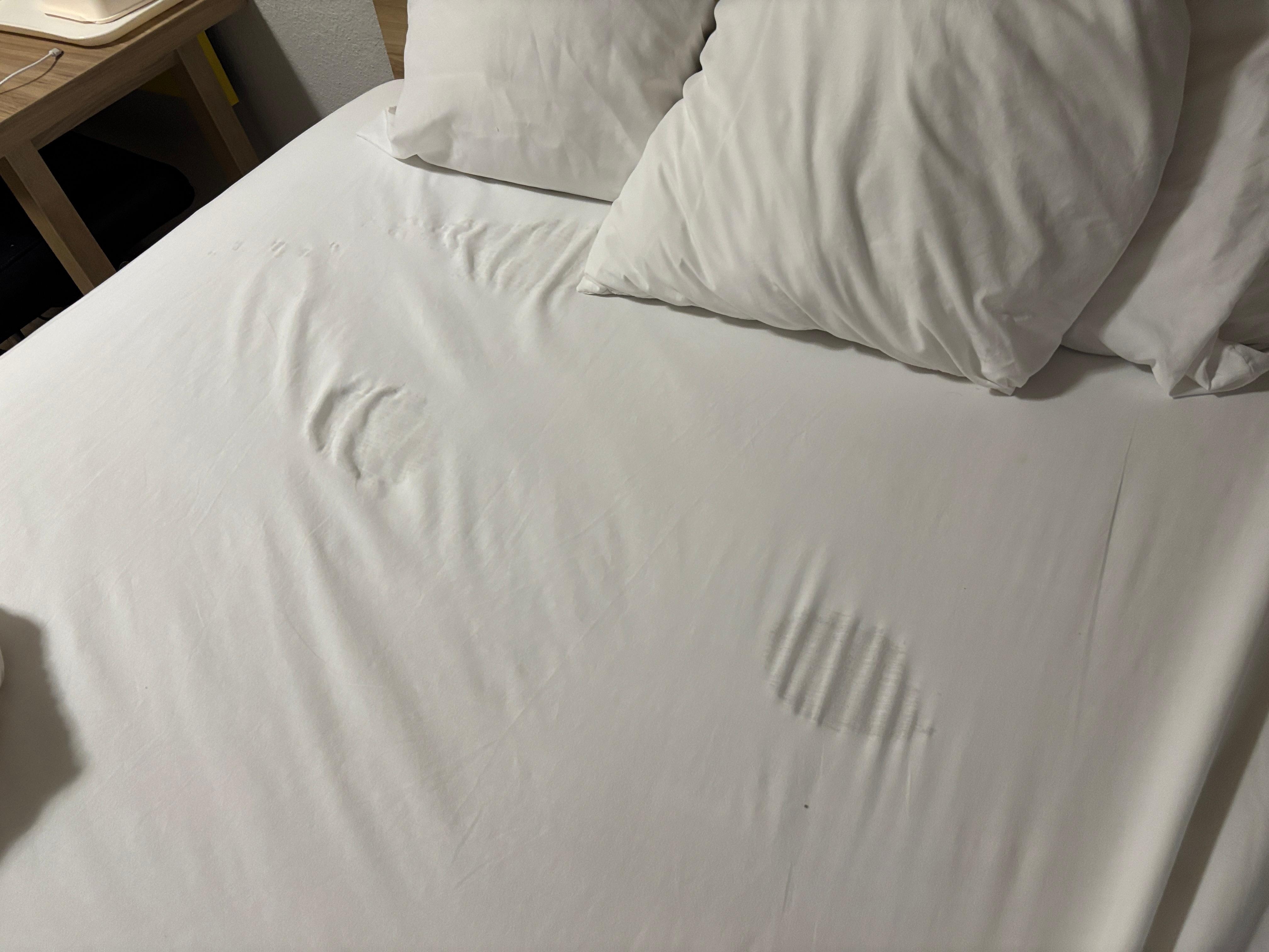 Ripped sheets in 211