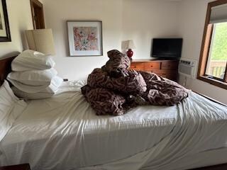 dirty bedding