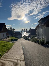 Weg runter zum Wasser