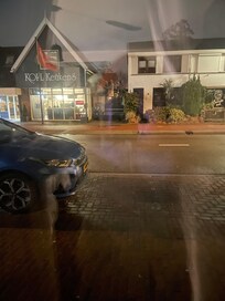 水辺では無く道路