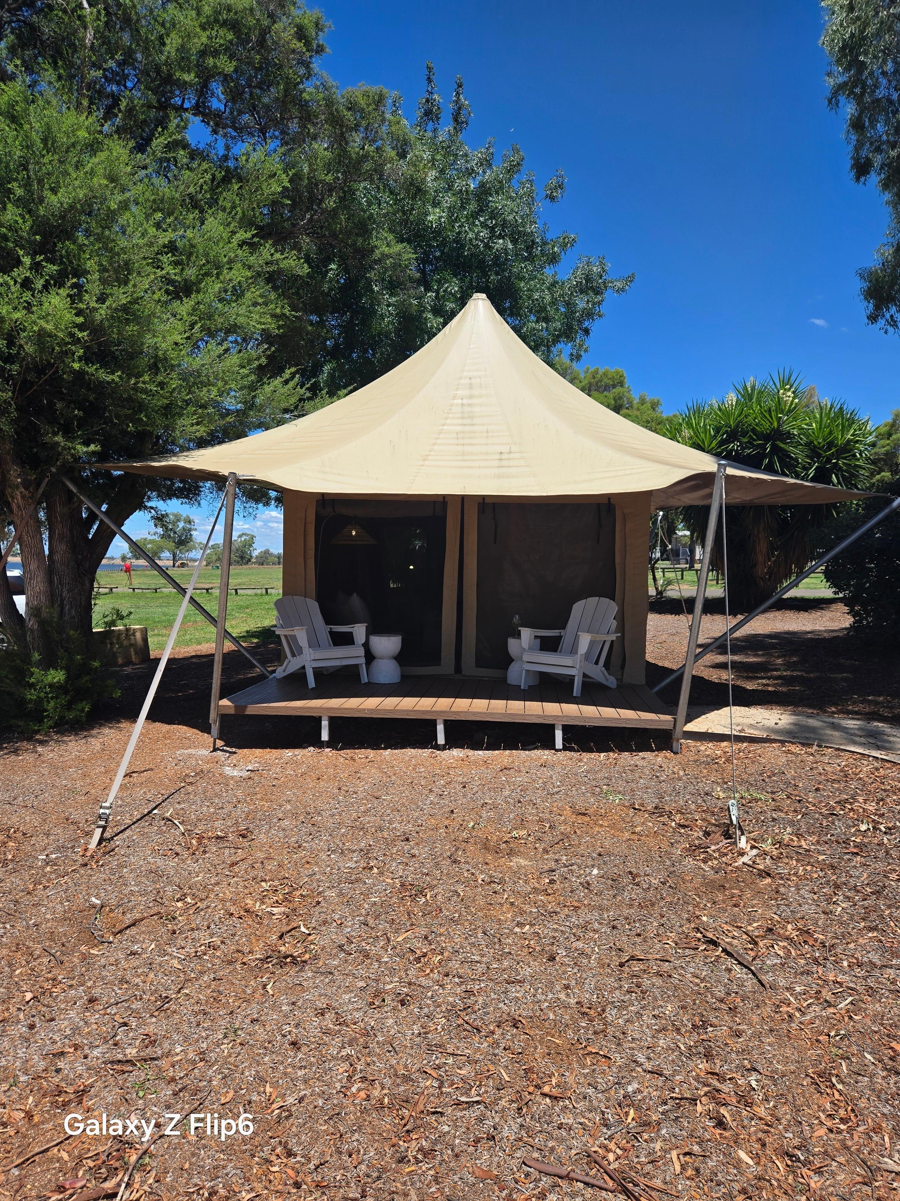 Glaming tent