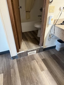 Weird step up and broken vent