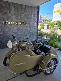 Entrance "transportation"!